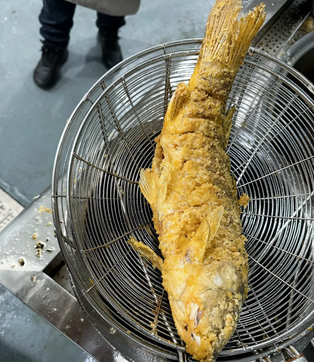 临沂人游临沂｜赶郯城大集吃刚出锅的烧鸡，初冬游古郯烟火