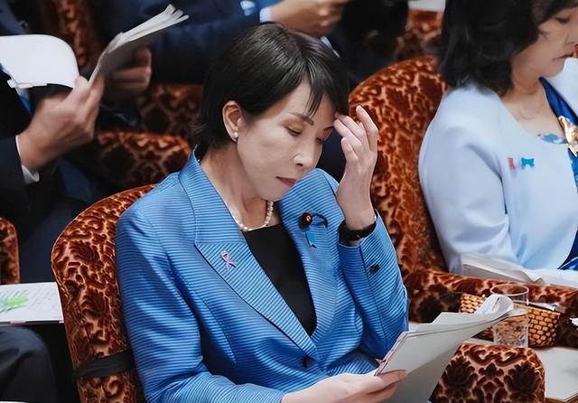 中方军机对日亮剑，不到24小时	，高市早苗恼羞成怒：将坚决回应