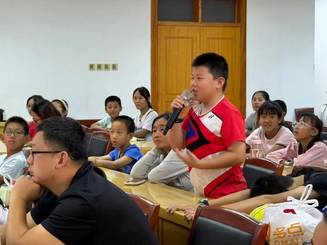感受非遗魅力，丰富文化生活——密云区图书馆联手徐悲鸿纪念馆开展“丝网印时光”手工活动