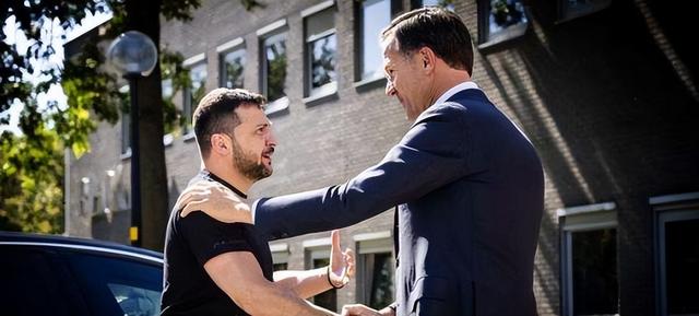 俄乌和谈又陷僵局！特朗普对乌下最后通牒，以乌领土换国家安全