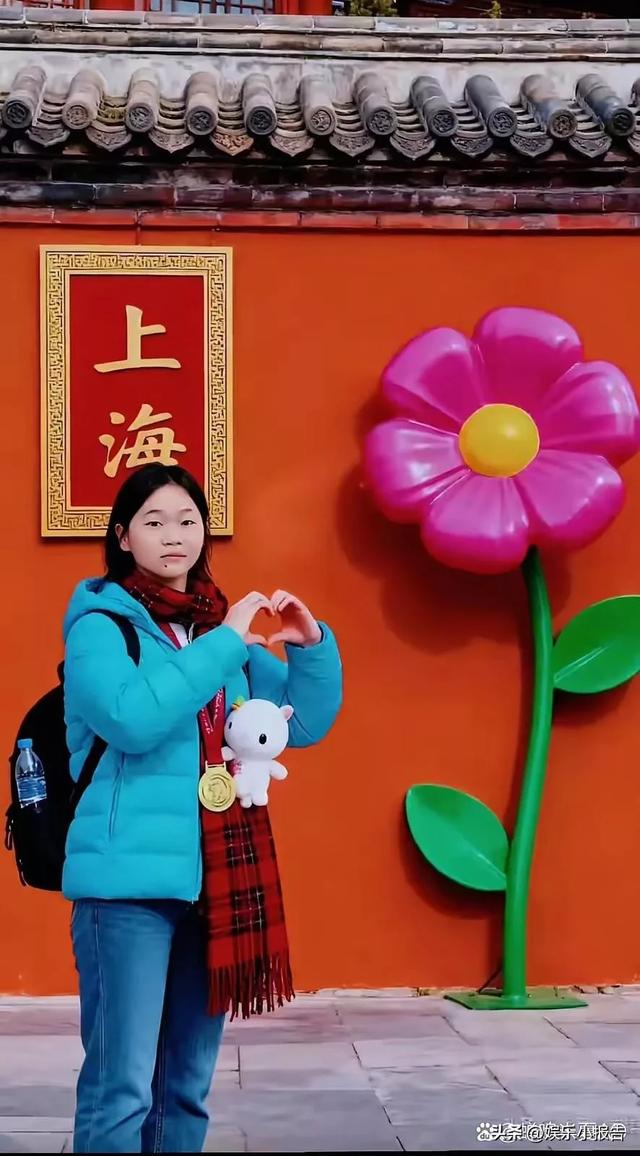 全红婵现在也太好看了吧!18岁长高一截,这才是真·女大十八变