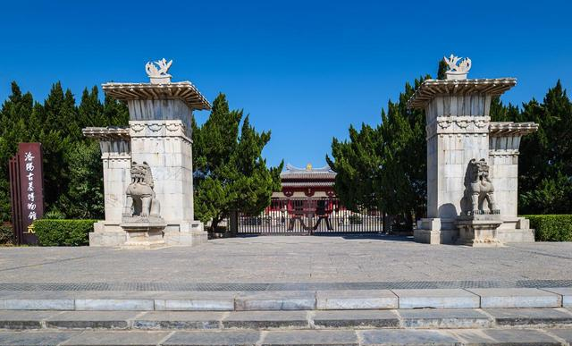 我是北京人，去趟洛阳后，实在忍不住想说说：洛阳市的10个印象点