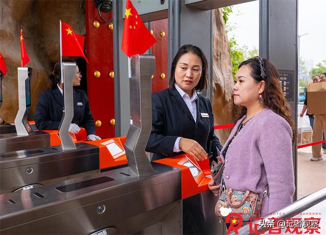 洪洞大槐树景区：国庆“我”在岗 嗨玩请放心