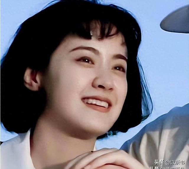 57岁无儿无女	，关掉手机推掉戏约，一人住郊外小院，剧雪到底图啥