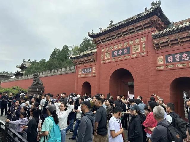 新“潮”澎湃！国庆假期第三日，运城各景区热度攀升！