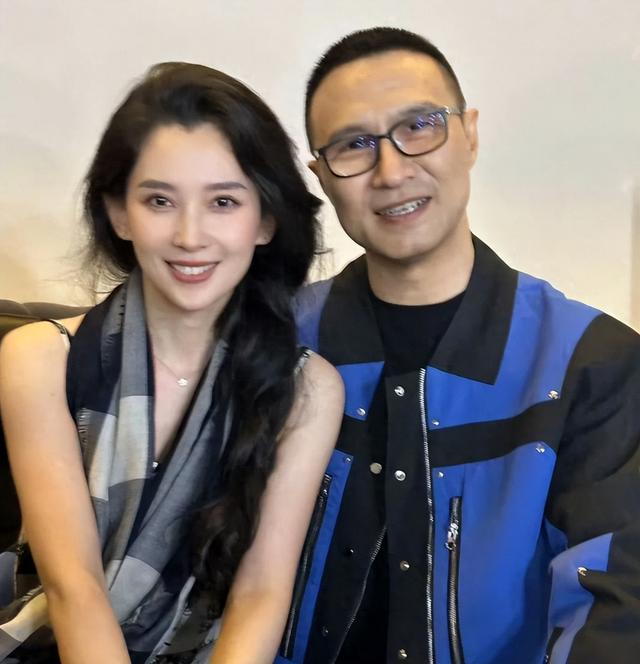 离春节不到两个月	，46岁章子怡再次官宣喜讯，撕碎汪峰仅剩的体面