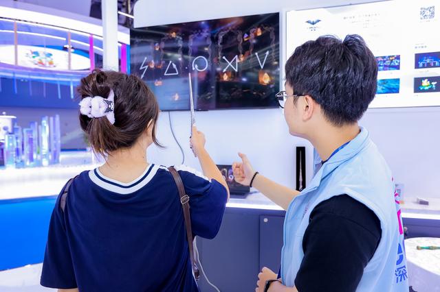 山海奇观邂逅科技幻游 深圳文旅将“迷你深圳”搬进了广东旅博会