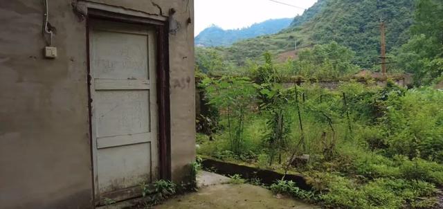 寻找三线记忆：在遵义废弃的“红岗机械厂”，听时光讲故事