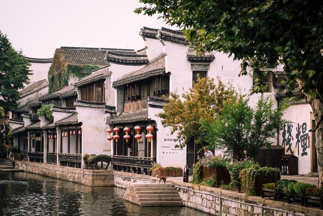 高铁直达！11-12月最值得去的6个古镇，工作累了，就去小住三五天