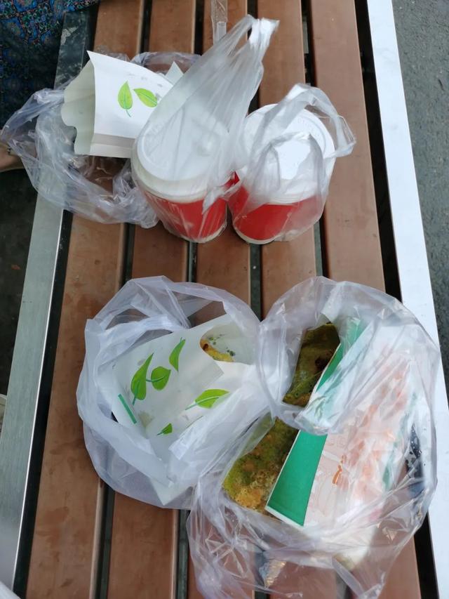 与众不同的天津，去津门故里泡相声茶馆，到狮子林桥看大爷跳水