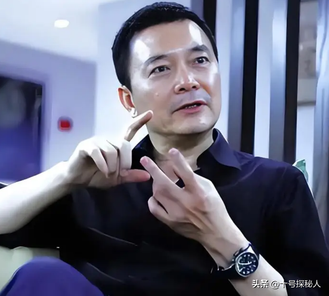 他曾与刘涛同床共枕4年，如今年过六旬依旧未娶，刘涛坦言很愧疚
