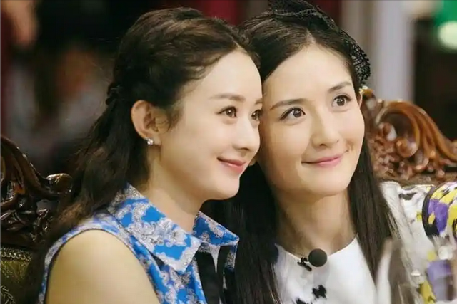 央媒发文，38岁赵丽颖高调官宣喜讯，全网恭喜，终于等到这一天