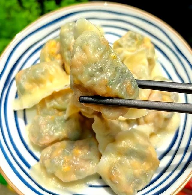 头伏吃饺子，韭菜黄瓜不如这3陷，鲜香爆汁，比肉馅儿都好吃