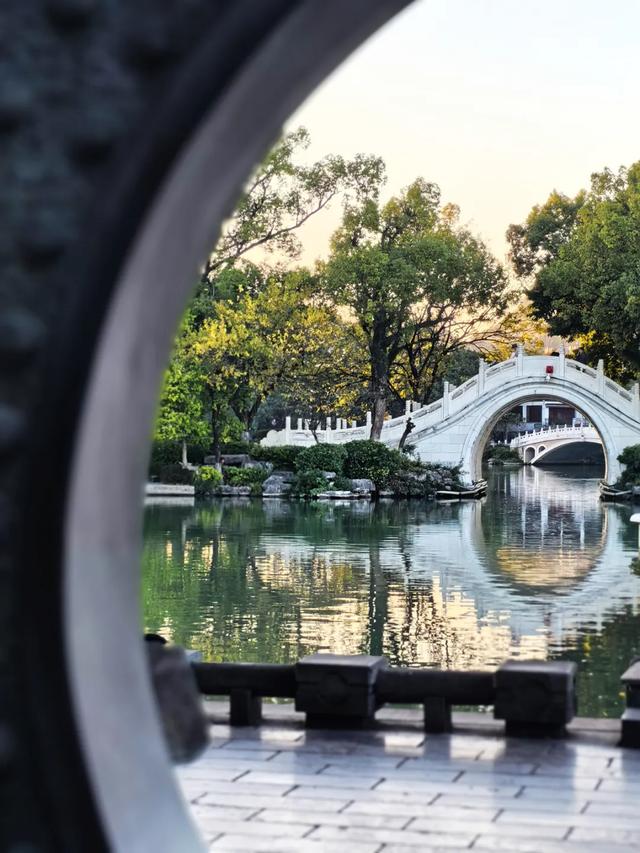 桂林:邂逅榕湖别样情!