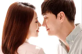 男女接吻时，为什么不觉得对方的口水恶心？科学解释告诉你答案图片