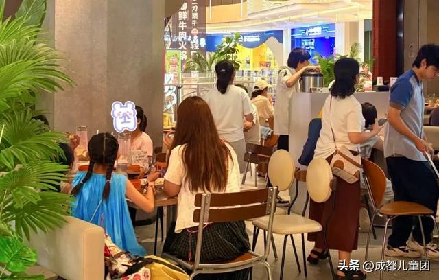 免费、凉快、热闹、能耍水!今年成都避暑地top1是这里