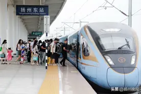 “公铁”无缝迎接“扬州客”！搭最晚一班高铁“下扬州”，公交也会等你图片