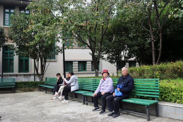 昆明的空中栈道建设是一个极好的构思