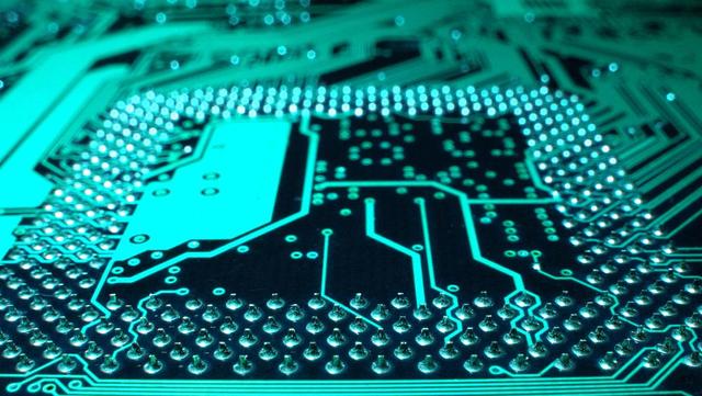 量子芯片有多牛？5分钟完成超算千年任务，未来已来