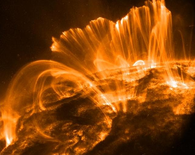 猎鹰9号送卫星上天！NASA+NOAA联手，太阳风暴威胁能防了？