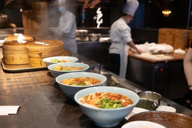 激增63%！这座让“外国人”着迷的中国古城，到底有什么？