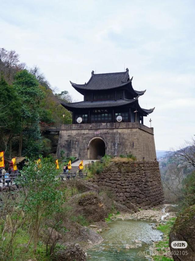 全部免票！高铁1.5h直达山水奇绝小城，过中国唯一女儿节！人均50地道风味吃到撑！