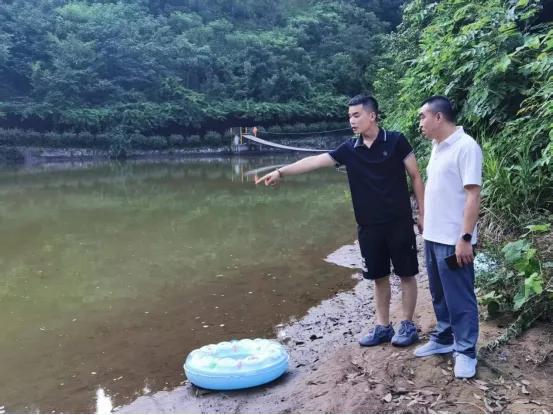 四川纳溪:古龙瀑布监管不力造成溺亡事故