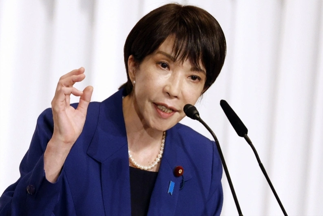 硬抗中国29天，一纸控告书让高市老实	，“短命首相”进入倒计时？