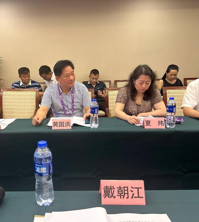 香港国际联盟总商会20周年澳门庆典组委会成立大会在南宁隆重召开