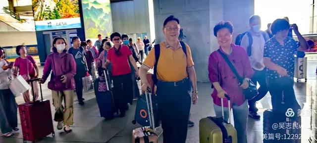 北京开国将军后代合唱走进古城大同，探寻历史足迹，感受文化魅力
