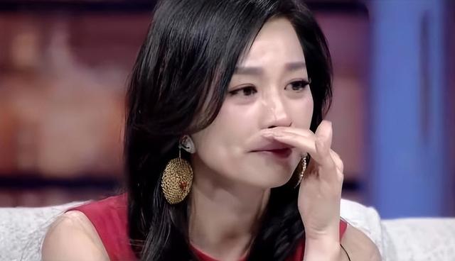 善恶终有报！花17亿买“楼”害人的张庭夫妇，最终下场大快人心