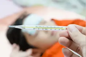 孩子住酒店后确诊川崎病，甲醛超标会是致病原因吗？图片