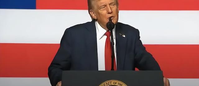 特朗普发狠话！将领大会遭遇突变：不服就退出，前程由我定