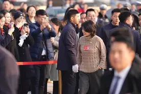 董明珠最新回应图片