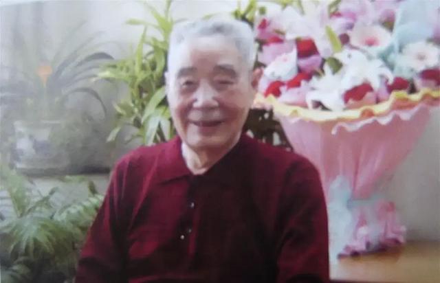 河南省焦作市武陟县嘉应观镇吴小营村，西南医大第一任校长的故乡