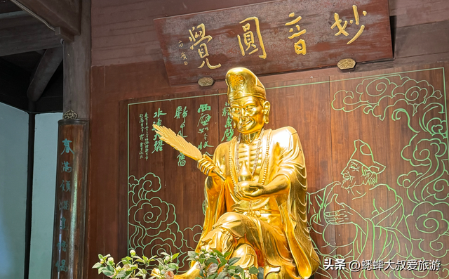杭州秋日顶流打卡处，终于人少了，找个时间，来做三件事吧！