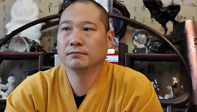 上梁不正下梁歪！他举报释永信	，年收入超3.78亿，妻子是小三上位