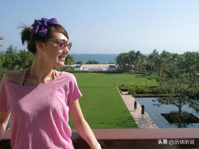 讨好大佬陪睡上位，遭央视“开除”，她身上的标签哪个才是真的？