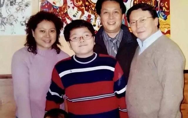 善恶终有报！73岁唐国强疯狂捞金？天价医疗账单压垮老戏骨！