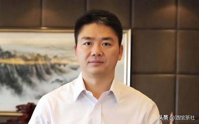 钱再多有啥用？51岁刘强东对大儿子的"亏欠"，给所有父母提了个醒