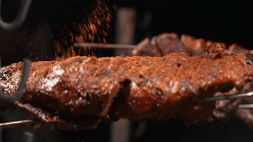 美疯了！高铁直达“四川小三亚”，花海开爆！草莓按盆吃，烧烤香迷糊！