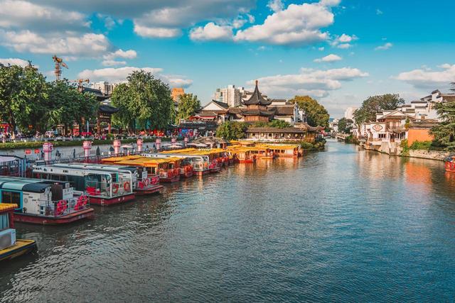 湖南人去了南京和无锡，直言不讳：南京人和无锡人的素质截然不同