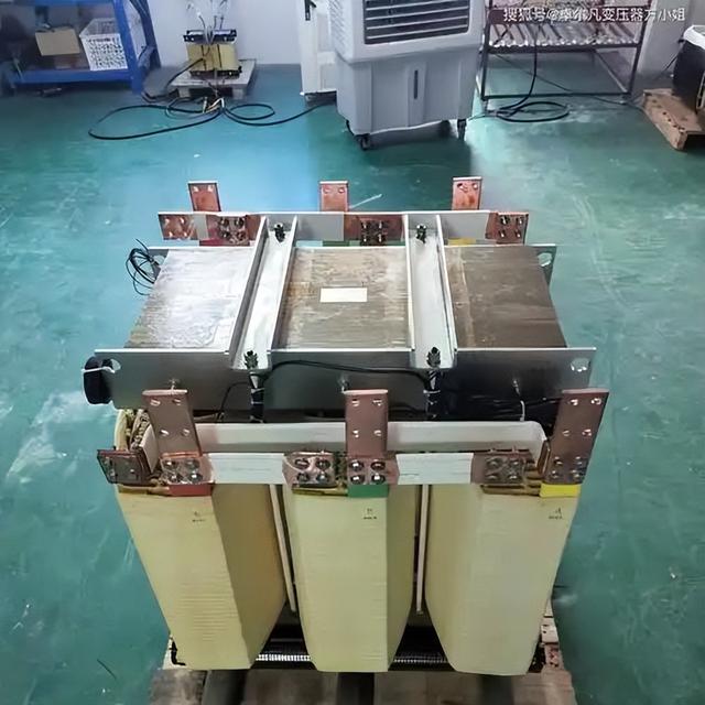 出口暴增57.9%！马斯克预言成真，中国又一产业杀疯了！