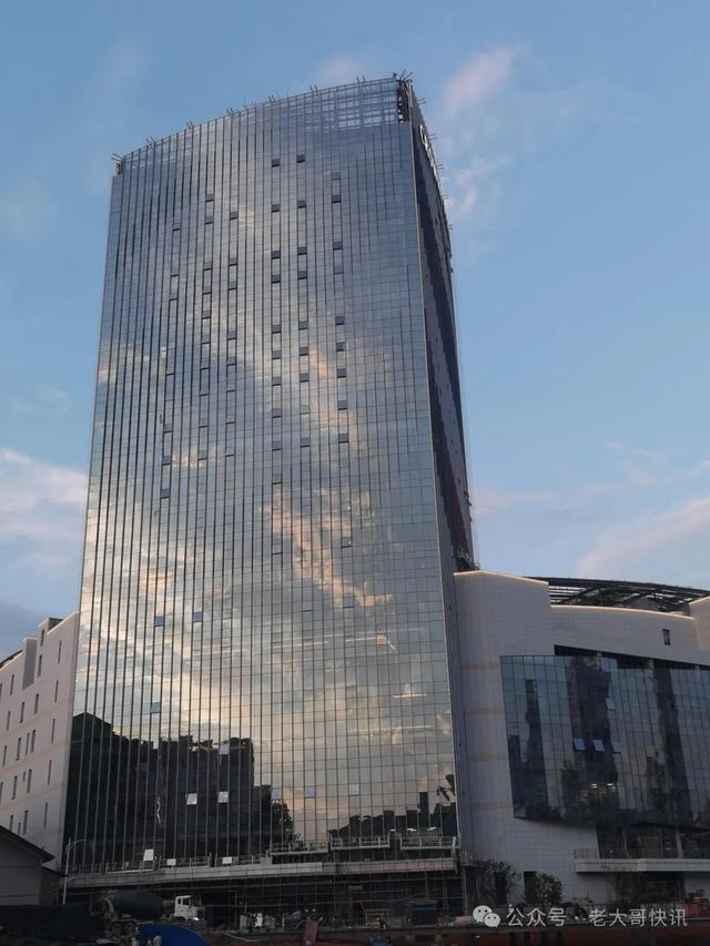 皇冠假日酒店，因省文旅大会而生，必因“福地怀化.懂你如家”而兴