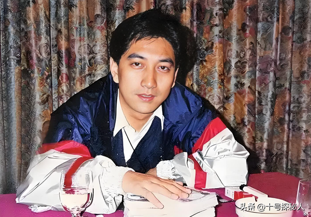 被央视开除、全家移民、抛妻弃女，水均益身上的标签哪个是真的？