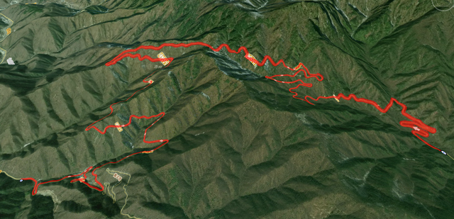 赏秋秦岭，摩旅商洛（13）打卡牛背梁、狂奔G211国道，住宿广货街