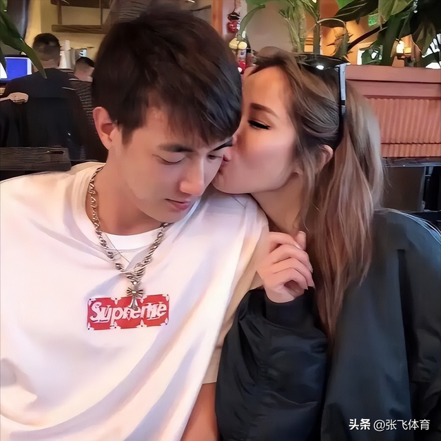 牡丹花下死！46岁"纵欲过度"的萧亚轩	，终是为自己行为买了单