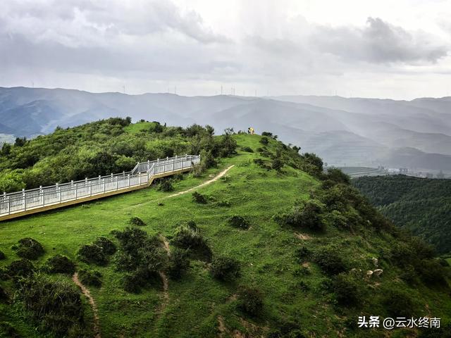 神奇的避暑胜地，拥有5大草原的陕甘交界小镇，现在还有些原生态