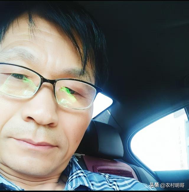 学习创作《沁园春.挥手之间》