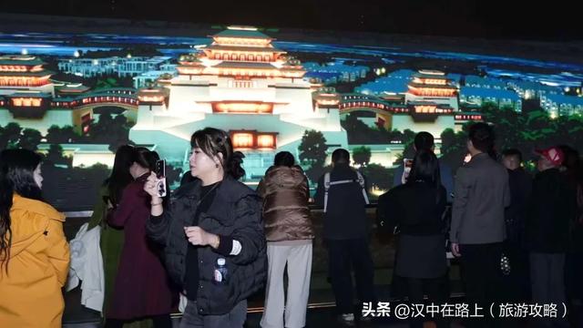 30余家餐饮住宿企业齐聚汉中兴汉胜境,共探协同共赢新路径!